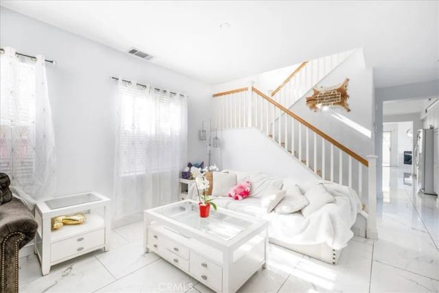 44364 Kingston, Temecula, CA 92592