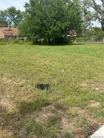 20195 Omira Street, Highland Park, MI 48203