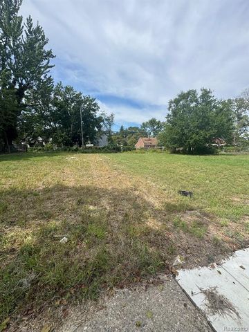 20195 Omira Street, Highland Park, MI 48203