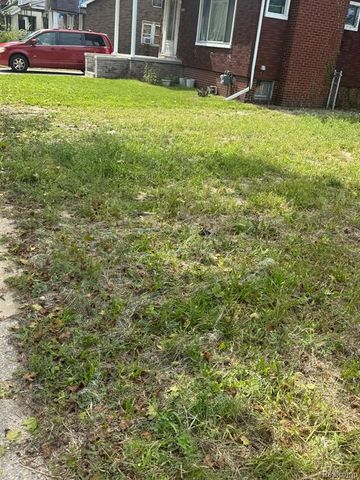 20195 Omira Street, Highland Park, MI 48203