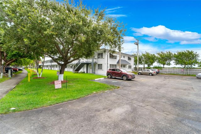 20337 NE 2nd Avenue 2, Miami, FL 33179