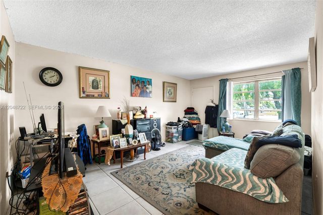 20337 NE 2nd Avenue 2, Miami, FL 33179