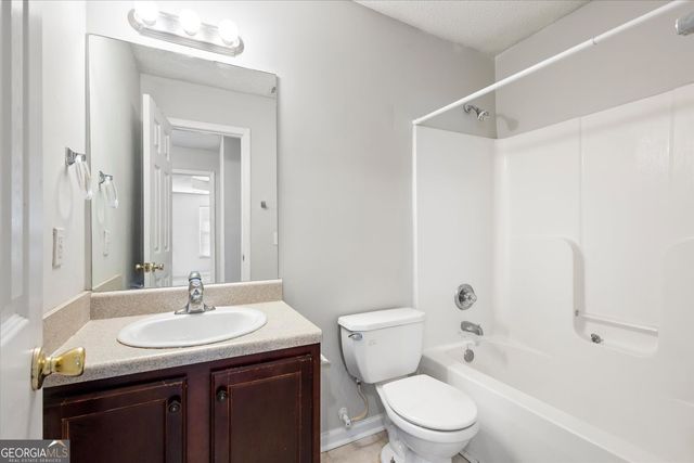 118 Covington Cove, Byron, GA 31008