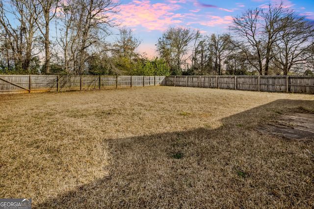 118 Covington Cove, Byron, GA 31008