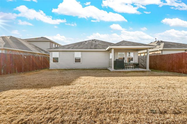 424 Pollyann Trail, Fort Worth, TX 76052