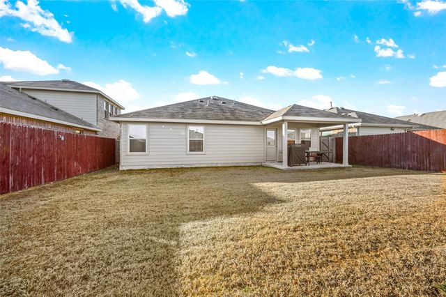 424 Pollyann Trail, Fort Worth, TX 76052