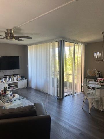 955 Dotterel Road 2111, Delray Beach, FL 33444