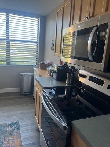 955 Dotterel Road 2111, Delray Beach, FL 33444
