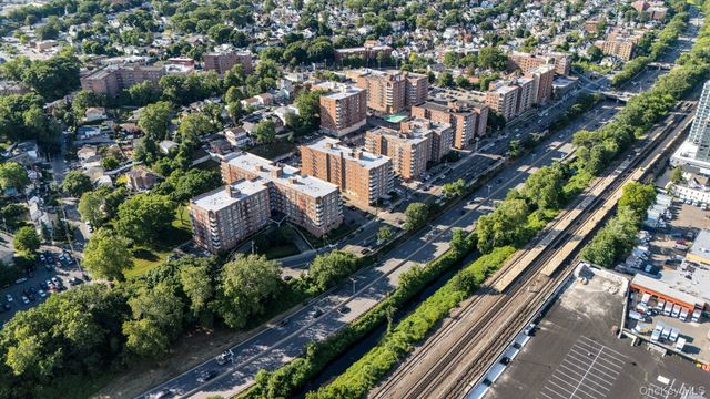 333 Bronx River Road 712, Yonkers, NY 10704