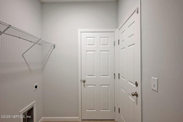 3600 BOWDEN Road S, Jacksonville, FL 32216