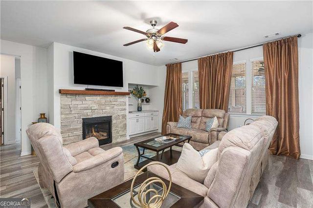 105 Hamilton Pointe Drive, Mcdonough, GA 30253