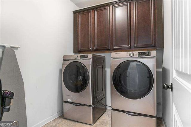 105 Hamilton Pointe Drive, Mcdonough, GA 30253