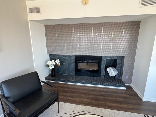 2510 Grand Boulevard 3001, Kansas City, MO 64108