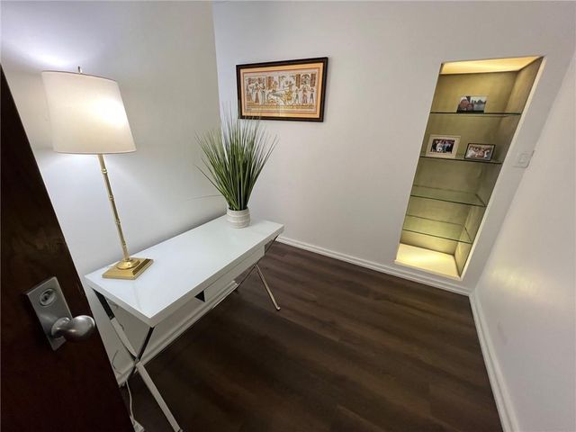 2510 Grand Boulevard 3001, Kansas City, MO 64108
