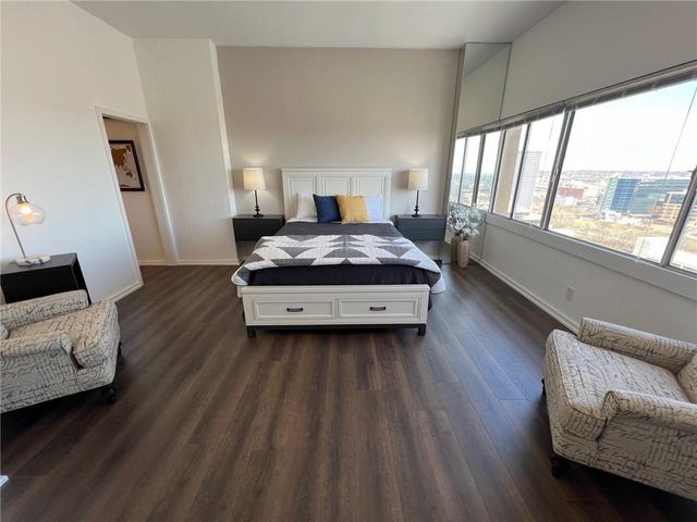 2510 Grand Boulevard 3001, Kansas City, MO 64108