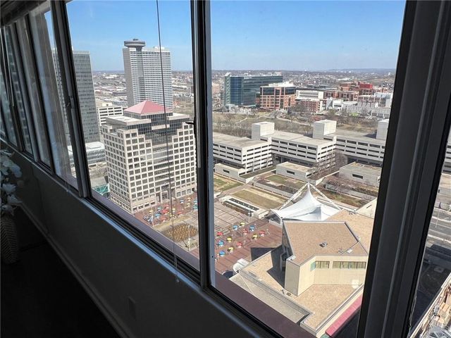 2510 Grand Boulevard 3001, Kansas City, MO 64108