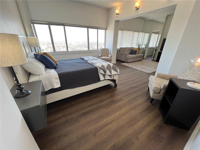 2510 Grand Boulevard 3001, Kansas City, MO 64108