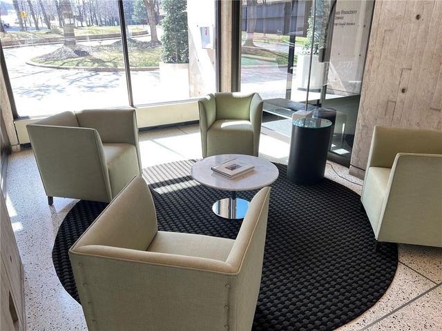 2510 Grand Boulevard 3001, Kansas City, MO 64108