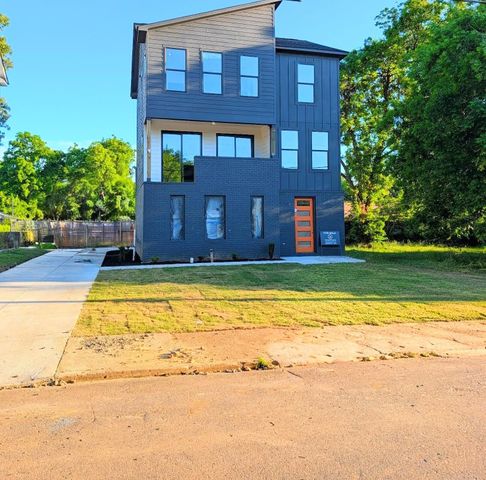 2839 CARNES AVE, Memphis, TN 38111