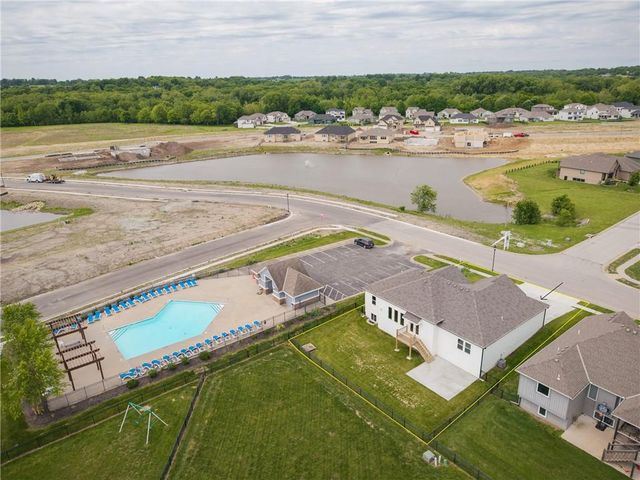 2211 Prairie Creek Drive, Kearney, MO 64060