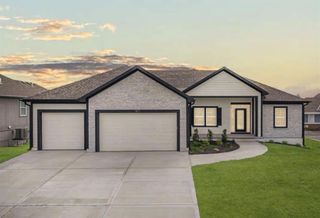 2211 Prairie Creek Drive, Kearney, MO 64060