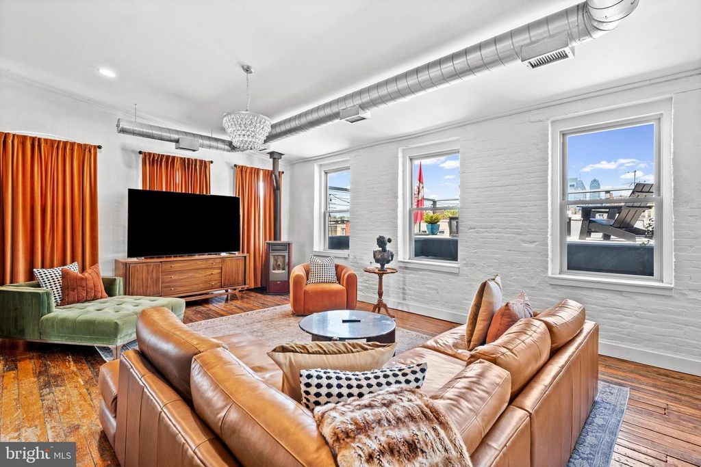 1311 S CARLISLE ST #D, PHILADELPHIA, PA 19146 — photo 4