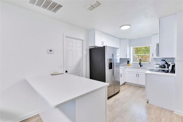 1725 CALIFORNIA AVENUE, St Cloud, FL 34769