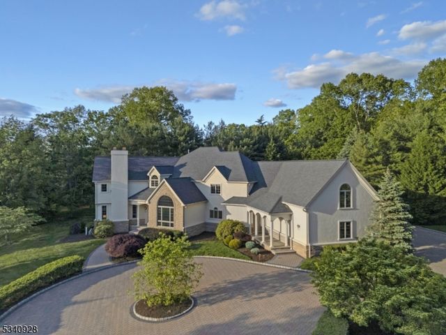 35 Geiger Ln, Warren Twp., NJ 07059