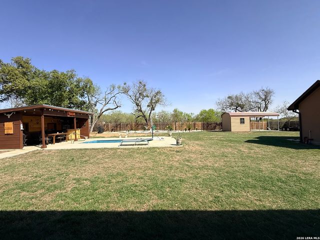 149 W Short Meadow Dr, Lytle, TX 78052