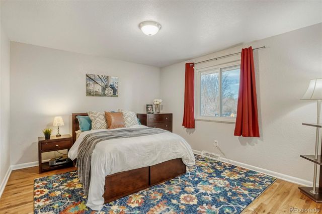 3416 S Akron Street, Denver, CO 80231