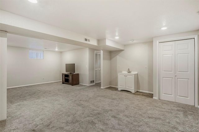 3416 S Akron Street, Denver, CO 80231