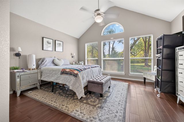 304 Daisy Road, Midlothian, TX 76065