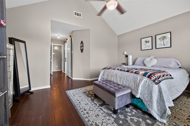 304 Daisy Road, Midlothian, TX 76065