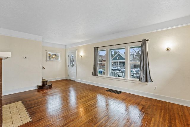 1611 W York Ave, Spokane, WA 99205