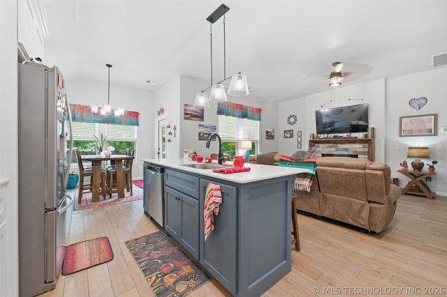 903 Dahlia, Noble, OK 73068
