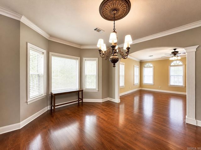 104 Leigh Circle, Hot Springs, AR 71901