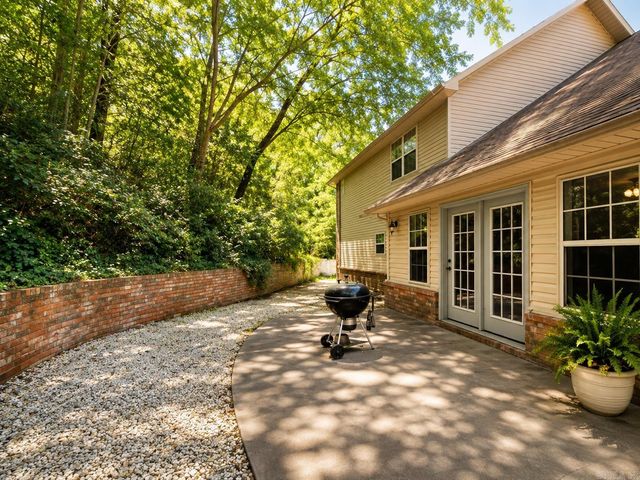 104 Leigh Circle, Hot Springs, AR 71901