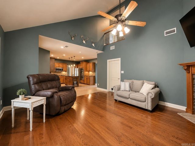 104 Leigh Circle, Hot Springs, AR 71901