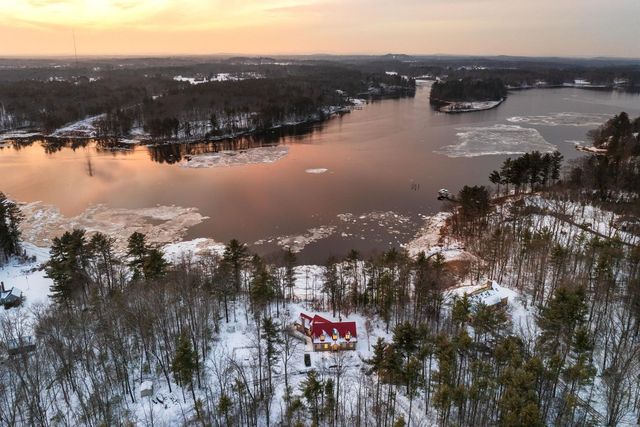 116 Heron Cove Road, Eliot, ME 03903