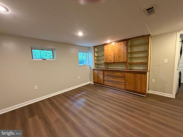 146 TRILLIUM TRAIL RD, Linden, VA 22642