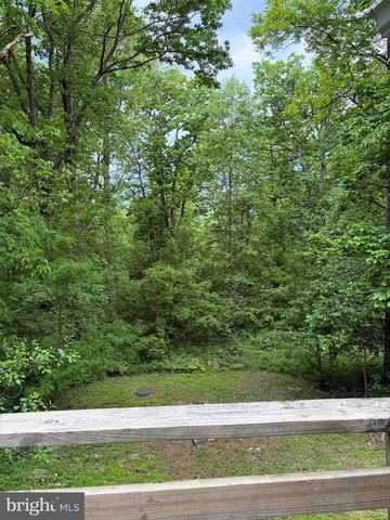 146 TRILLIUM TRAIL RD, Linden, VA 22642