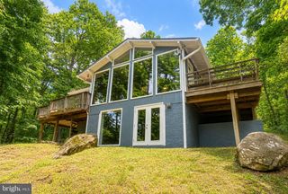 146 TRILLIUM TRAIL RD, Linden, VA 22642