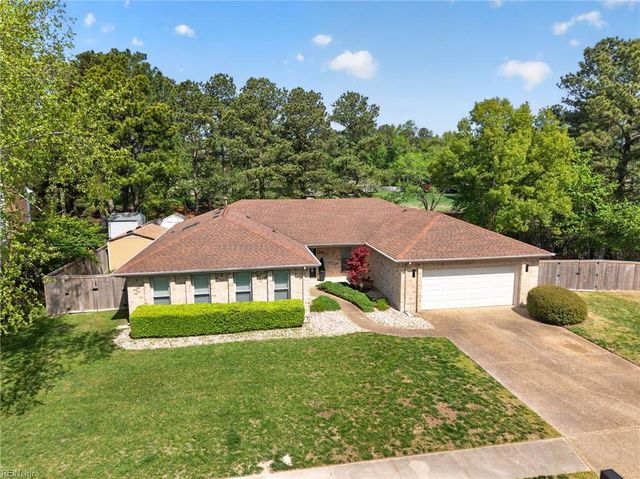 2256 Huckleberry TRL, Virginia Beach, VA 23456