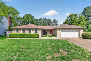 2256 Huckleberry TRL, Virginia Beach, VA 23456