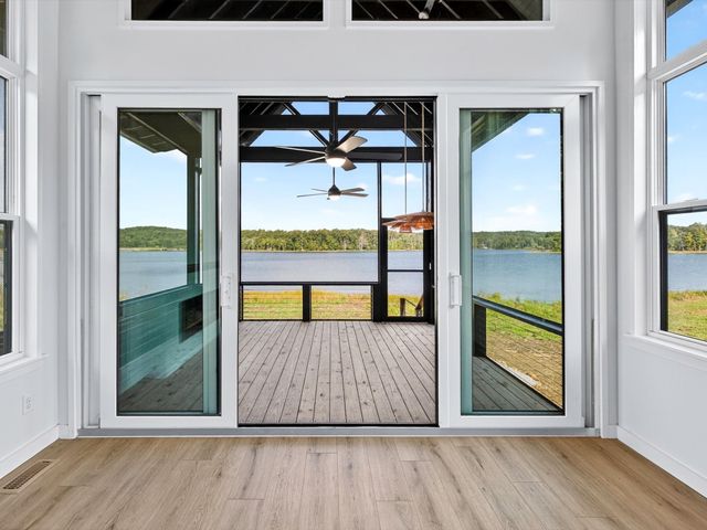 169 Shoreside Court, Tracy City, TN 37387