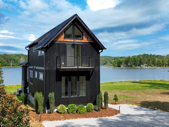 169 Shoreside Court, Tracy City, TN 37387