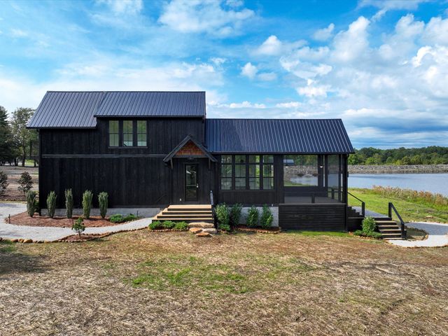 169 Shoreside Court, Tracy City, TN 37387