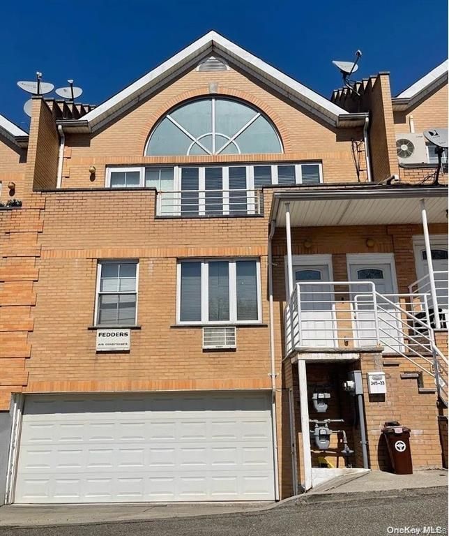 245-33 60th Avenue 2, Little Neck, NY 11362