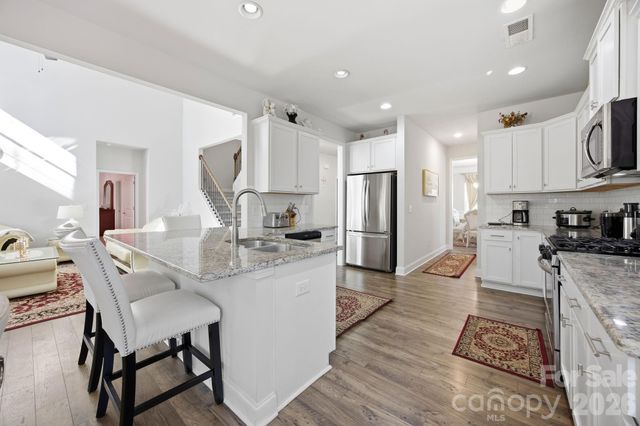11836 Glenwood Drive, Locust, NC 28097