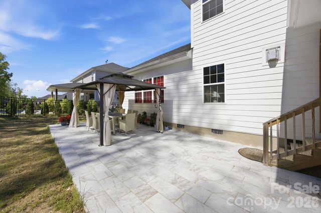 11836 Glenwood Drive, Locust, NC 28097